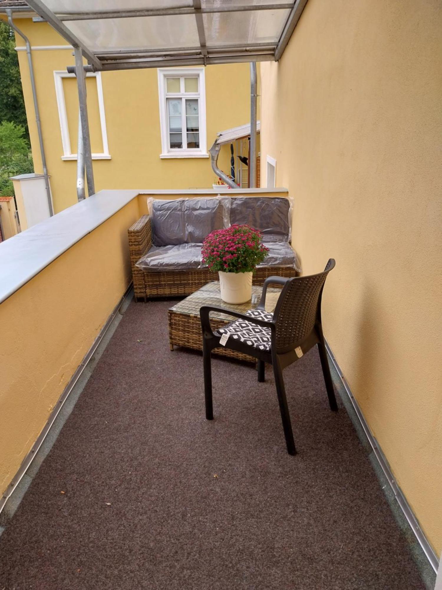 Guest House Schloßwache-Zerbst Exterior foto